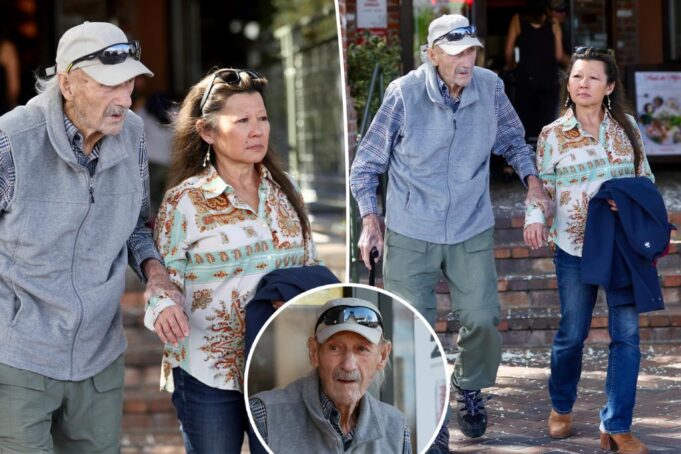 См. Джин Хакман и жена Бетси Аракава, когда -либо наблюдая за 1 год до того, как пара была найдена мертвой в доме