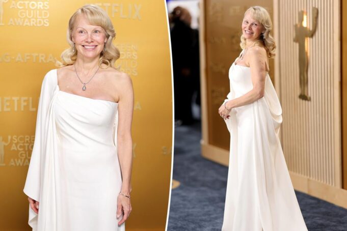 Памела Андерсон поражает Sag Awards 2025 Красная дорожка в белом платье с достойным богини