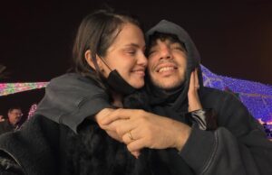 Селена Гомес и Бенни Бланко наслаждаются праздничным свиданием и новыми звездными снимками