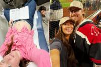 Беременные знаменитости 2026: Какие звезды ждут детей в этом году