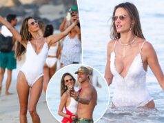 Алессандра Амбросио в купальнике Chloé за 890 долларов на пляже в Бразилии.