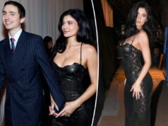 Кайли Дженнер в знойной винтажной кольчуге Versace, а ее бойфренд Тимоти Шаламе получил награду Critics’ Choice Award