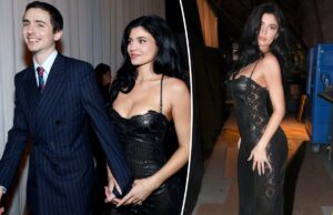 Кайли Дженнер в знойной винтажной кольчуге Versace, а ее бойфренд Тимоти Шаламе получил награду Critics’ Choice Award