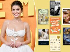 Звезда сериала «Люди, которых мы встречаем в отпуске» Эмили Бэйдер делится своими шестью любимыми книгами