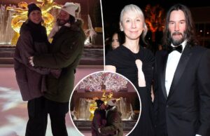 Киану Ривз и его подруга Александра Грант показали кинематографический поцелуй в Рокфеллер-центре