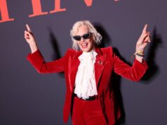 Эль фон Унверт отлучена от вечеринки в Нью-Йорке из-за фото Мелании Трамп